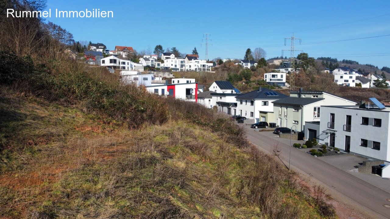 3 Baugrundstücke inkl. Planung für 6 Doppelhaushälften!