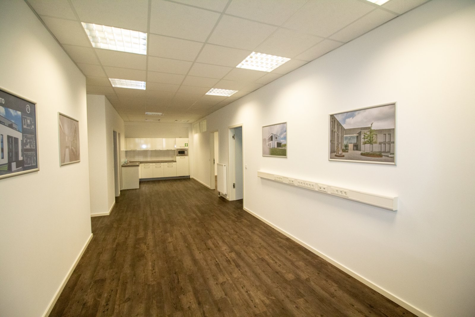 Moderne Bürofläche mit eigenem Eingang in der Dotzheimer Straße!