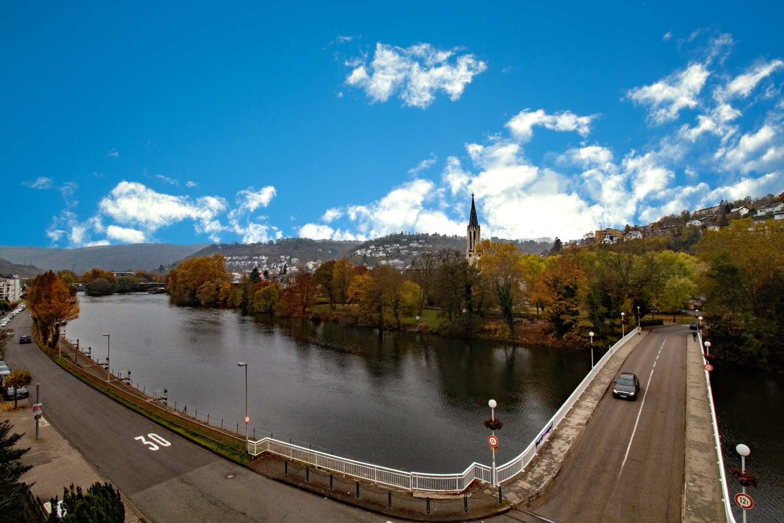 Eigentumswohnung mit super Aussicht auf die Lahn!