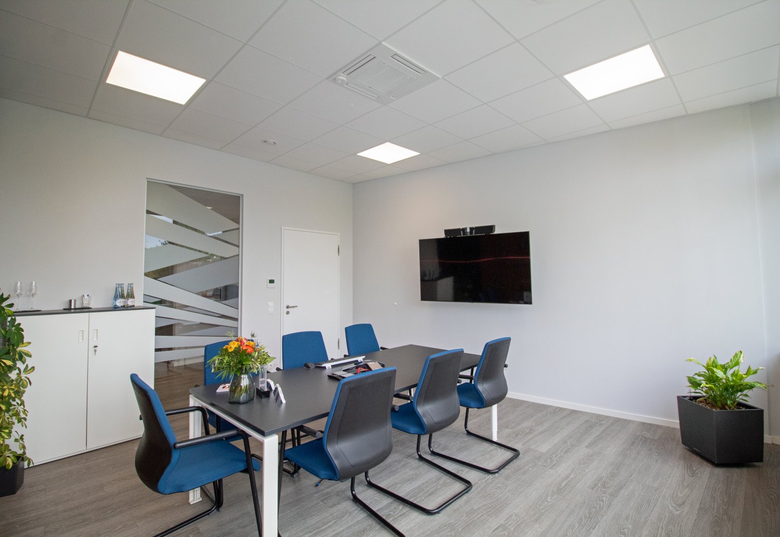 Moderne Bürofläche mit Aufzug und vielen Extras!