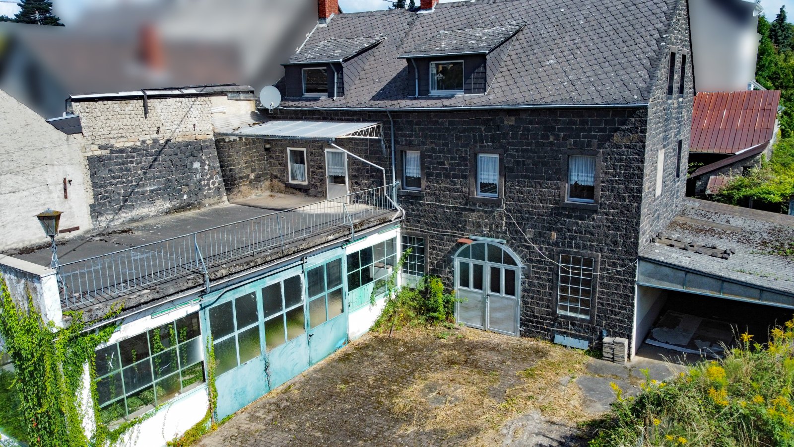 Raum für Visionen: Ein Haus voller Möglichkeiten in zentraler Lage mit zusätzlichem Baugrundstück!