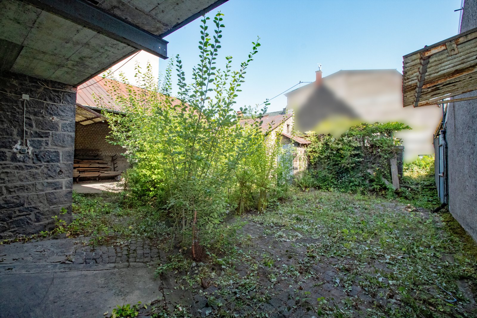 Raum für Visionen: Ein Haus voller Möglichkeiten in zentraler Lage mit zusätzlichem Baugrundstück!