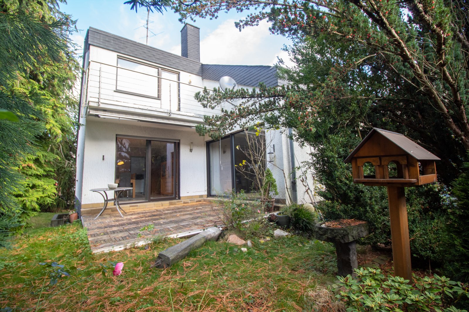 Ihr neues Zuhause – Lichtdurchflutete Räume und ruhige Lage!