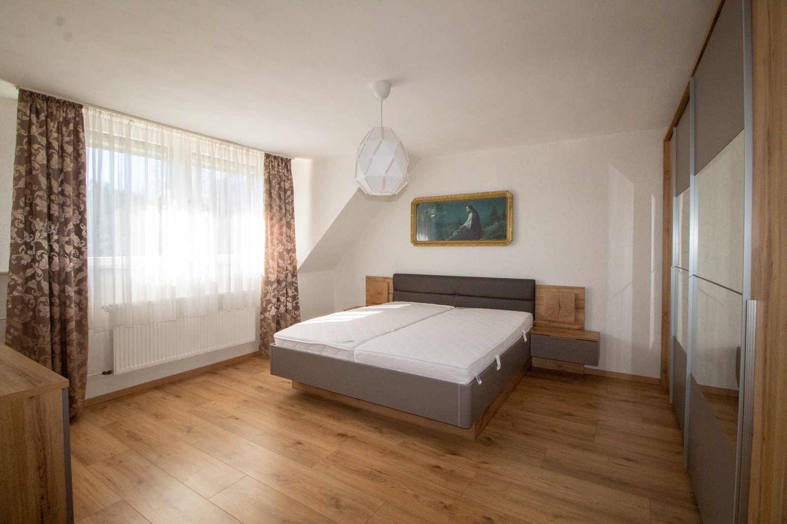 Ihr neues Zuhause: Charmantes Einfamilienhaus mit grüner Oase!