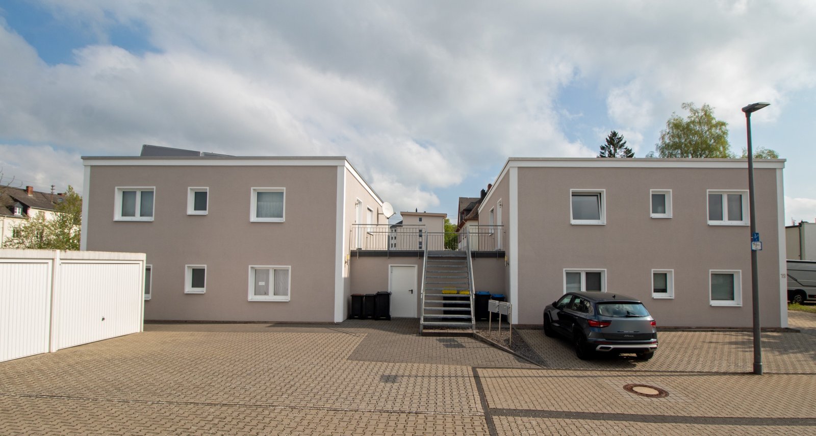 Elegante Erdgeschosswohnung mit Garten und Garage – Wohnen in Mayen mit Stil und Komfort