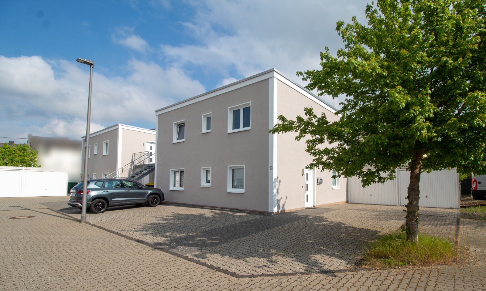 Top moderne Eigentumswohnung mit Terrasse und eigenem Eingang!