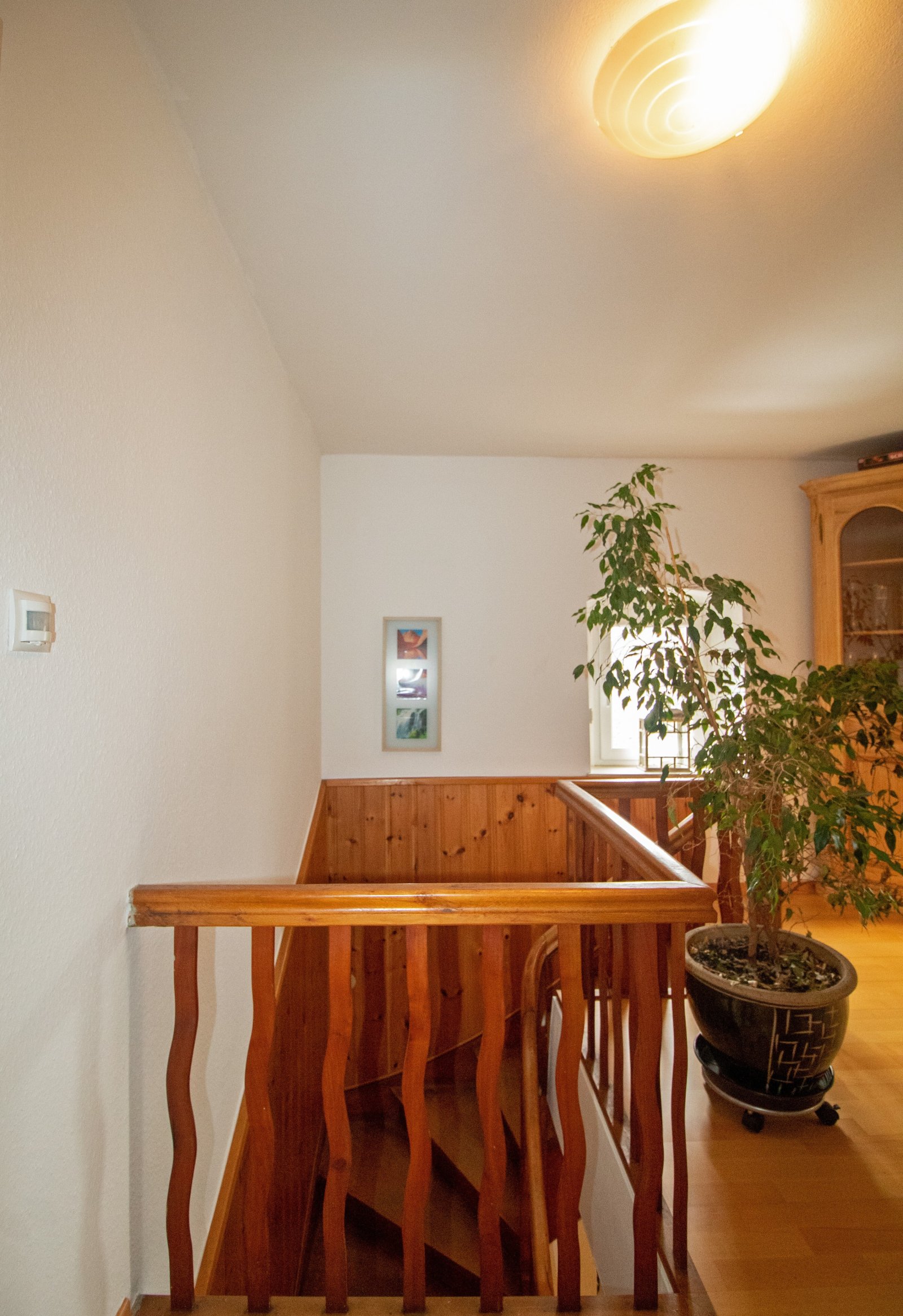 Saniertes Tuffsteinhaus mit Charme – Wohnkomfort und Ausbaupotenzial in Weibern