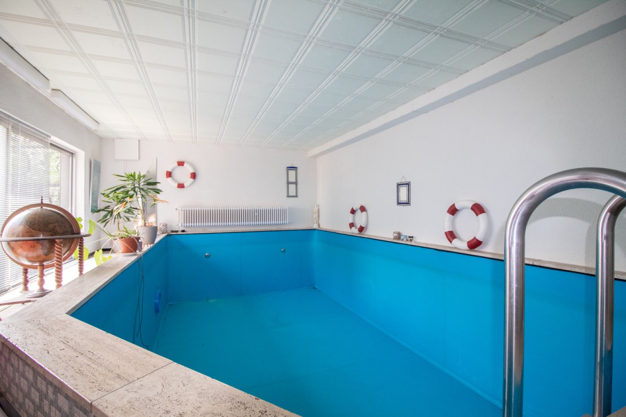 Pool Pool