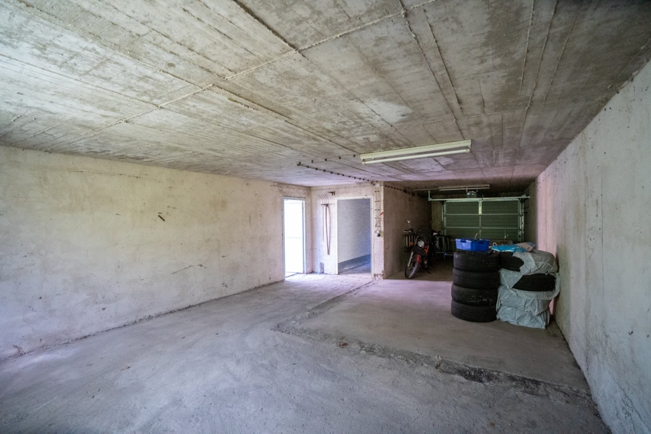 Garage Garage