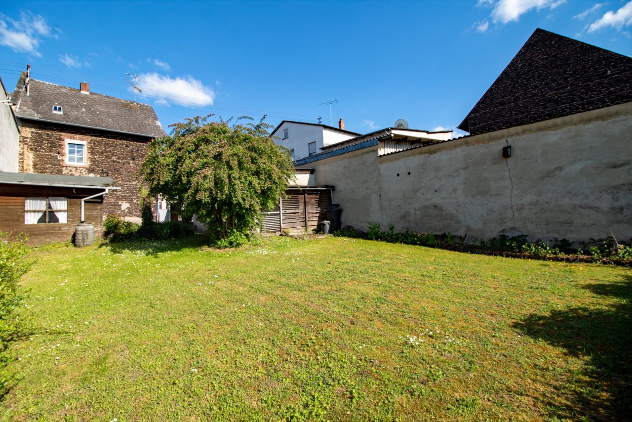 Garten und Ansicht Garten und Ansicht