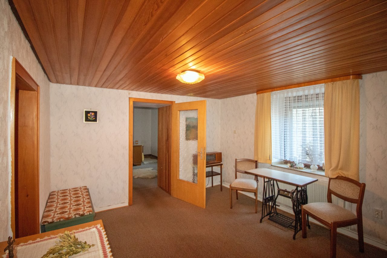 Durchgangszimmer OG Durchgangszimmer OG
